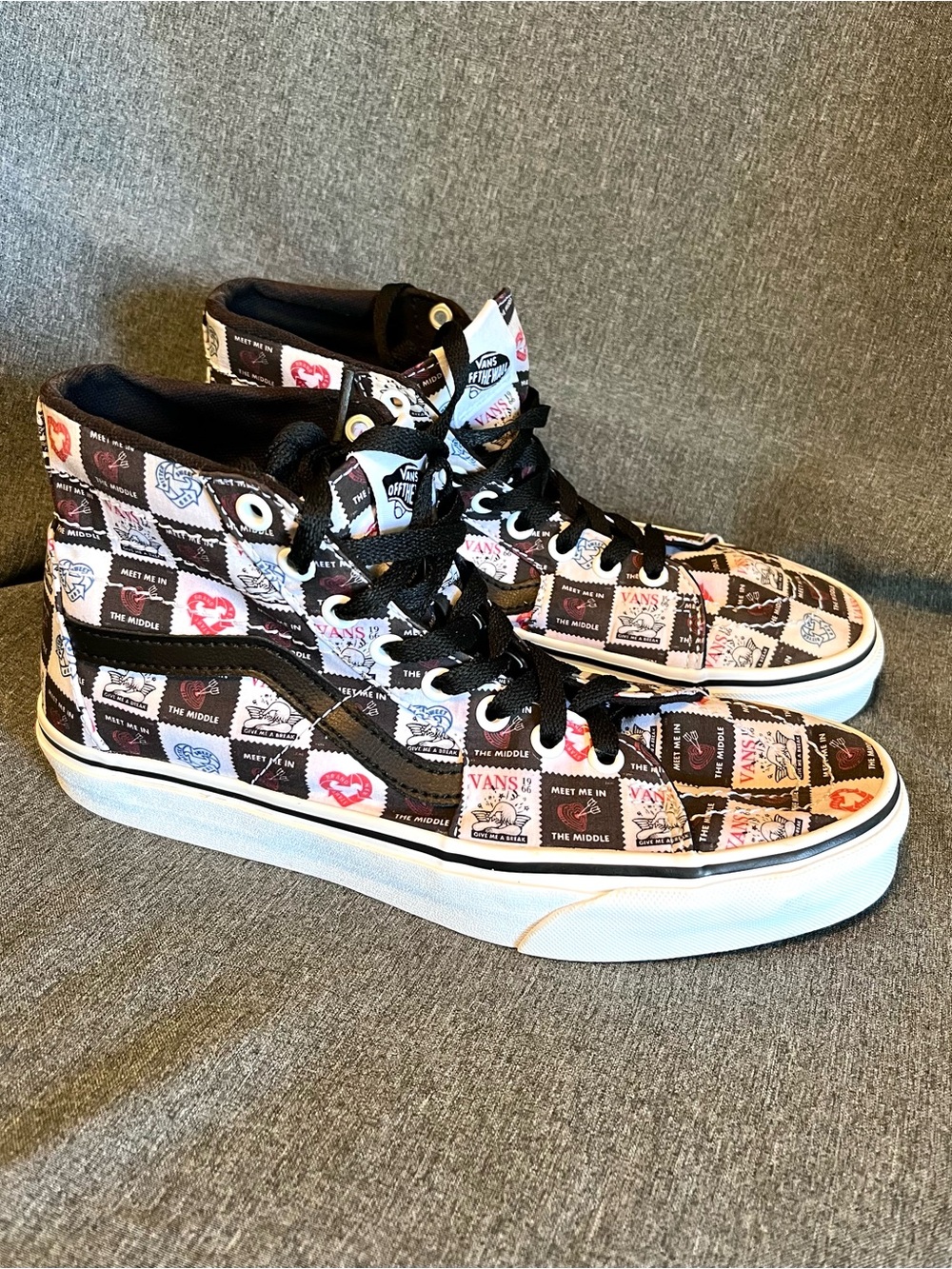 Vans Sk8 Hi  Love Letters Tapered High Top Shoes Black Men’s 7 or Women's 8.5